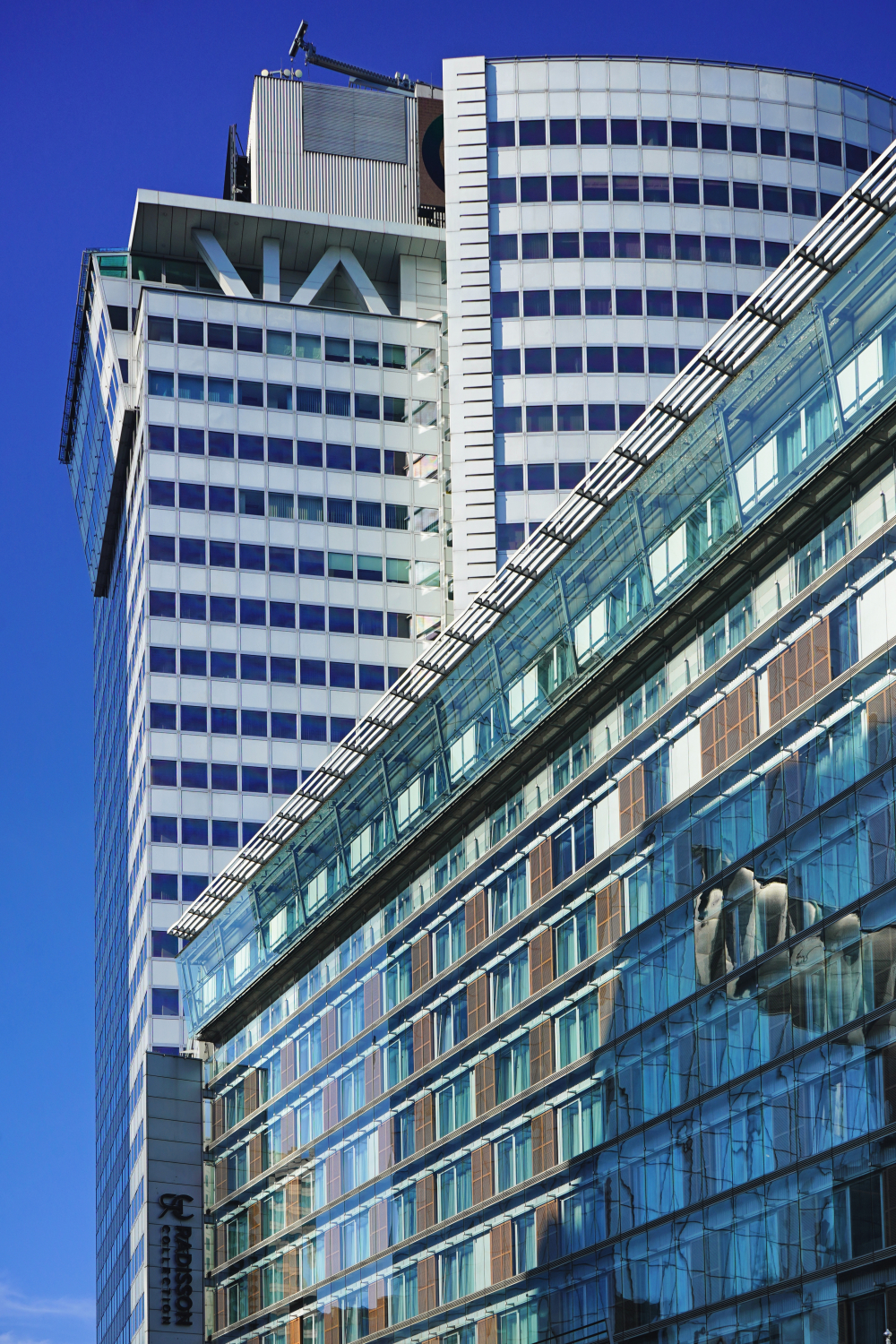 Zdjęcie architektury budynku PZU Tower